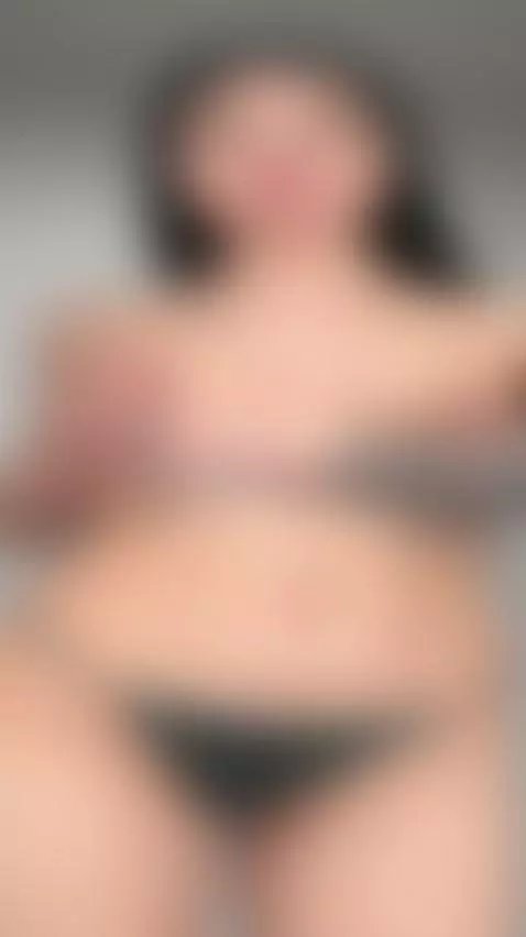 💋 Glamorous busty tease 😈 by katalinamorel