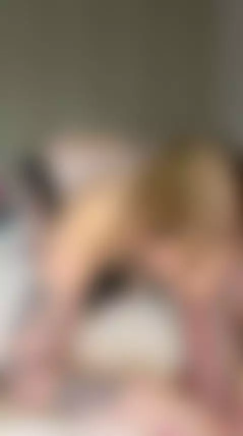 I love taste a throbbing dripping cock in the morning by chloechka