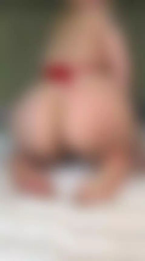 Wanna get a big FREE surprise? ✨ Just send "🍒" to my OF, lin... by chloechka