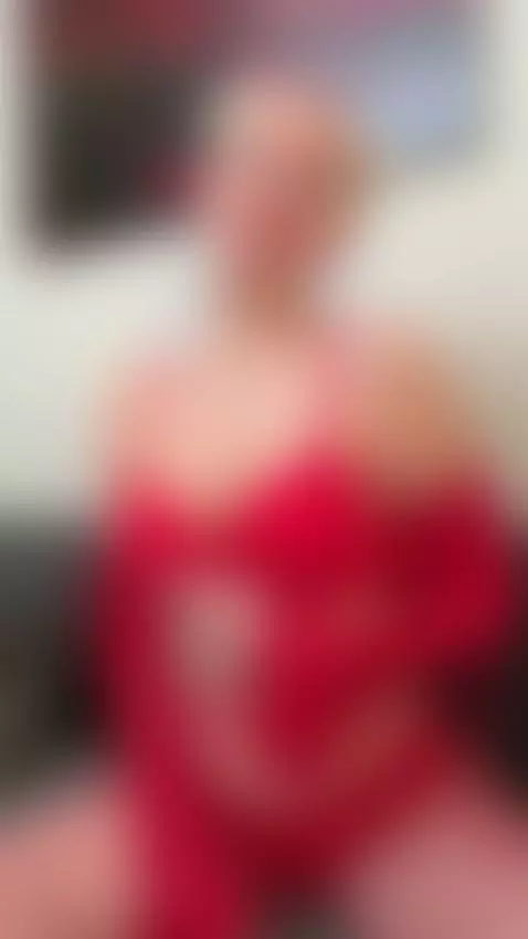 My boobs wanted to be shown by kaylablonde