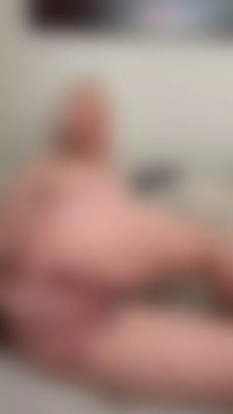 Wanna gift? 🎁 Text me "😈" on OF, link in bio by kaylablonde