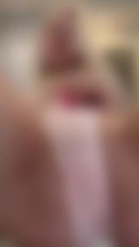 Wanna gift? 🎁 Text me "😈" on OF, link in bio by kaylablonde