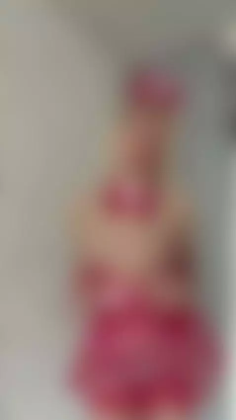 Wanna gift? 🎁 Text me "😈" on OF, link in bio by kaylablonde