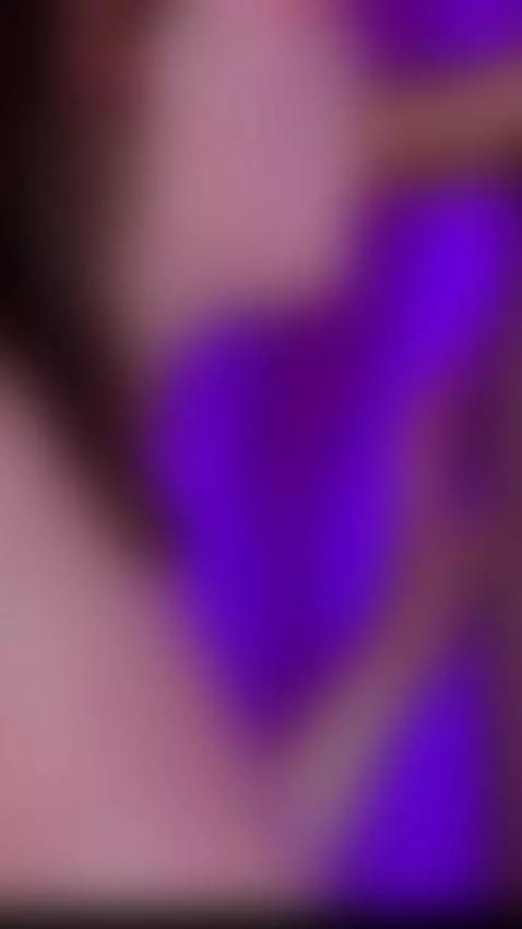 FUCKING VIOLET'S THROAT by lil-violet