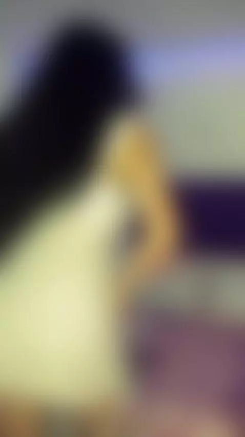 Do you like what you see? 🥵
https://es.stripchat.com/valen_C... by valencg