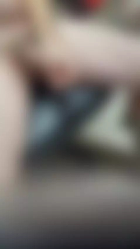 Jerking off in my gaming room again by lilchefhorny4567
