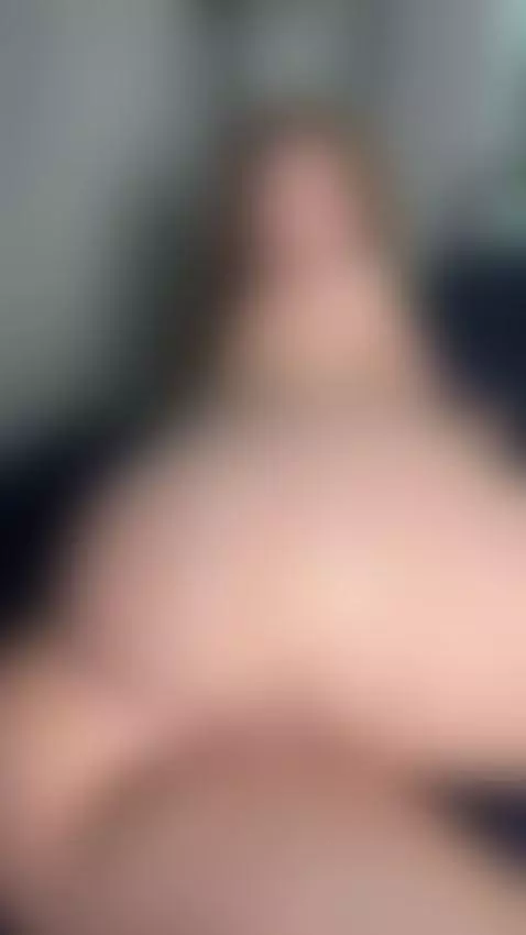 Tell me honestly… does my body turn you on? 👀 Sub OF by scoutkate