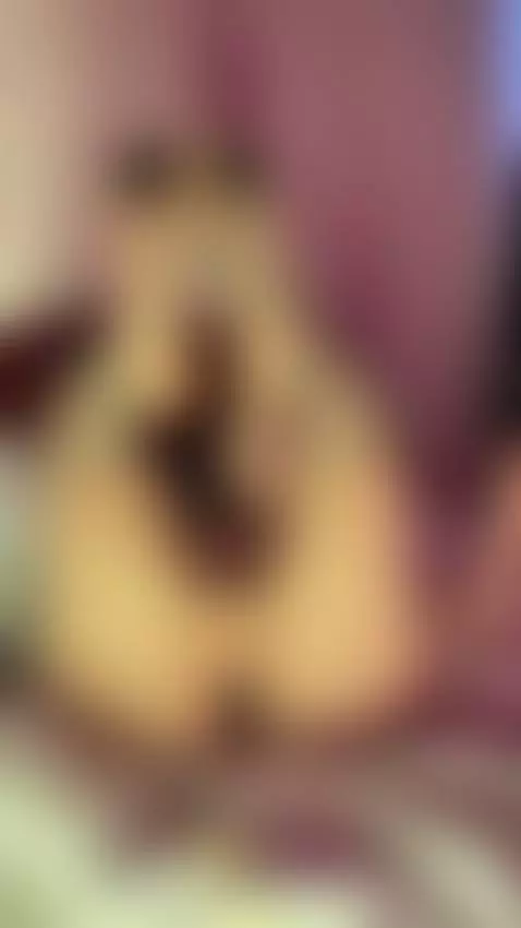 I’m stroking my virgin pussy through my knickers, and I can ... by avablakex