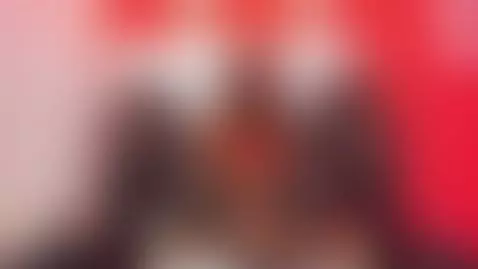 https://chaturbate.com/kendal_hot69_/
https://stripchat.com/... by kendal-hot69