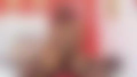https://chaturbate.com/kendal_hot69_/
https://es.stripchat.c... by kendal-hot69