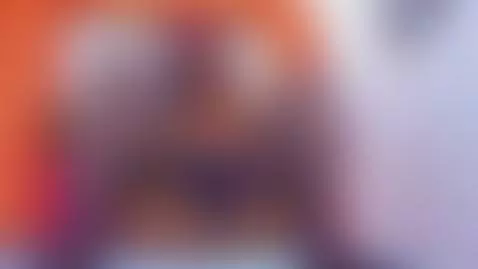 https://chaturbate.com/kendal_hot69_/
https://es.stripchat.c... by kendal-hot69