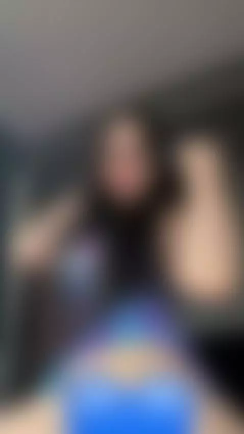 come give me your cum in my ass I'm online on camsoda by kendra-sky