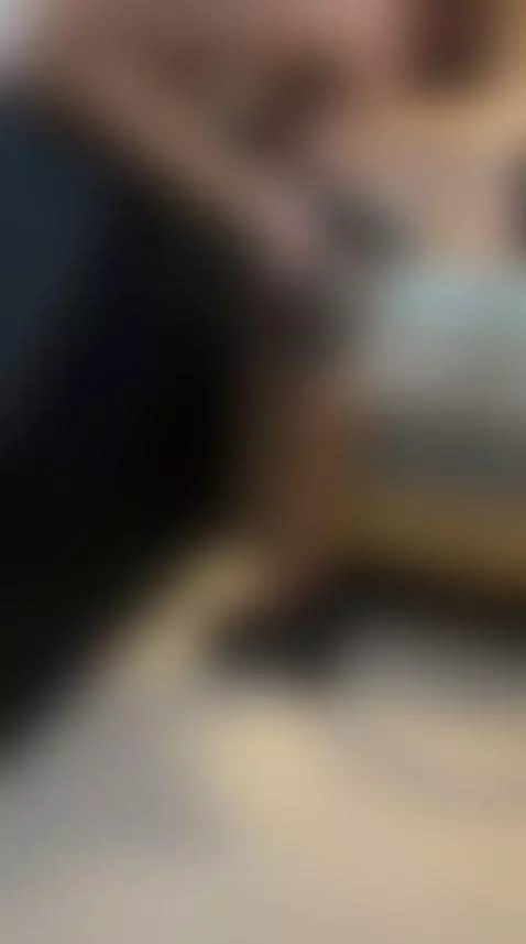 https://stripchat.com/AshlyBella/follow-me
https://pvt.show/... by ashlybella