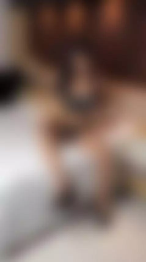 https://stripchat.com/AshlyBella/follow-me
https://pvt.show/... by ashlybella