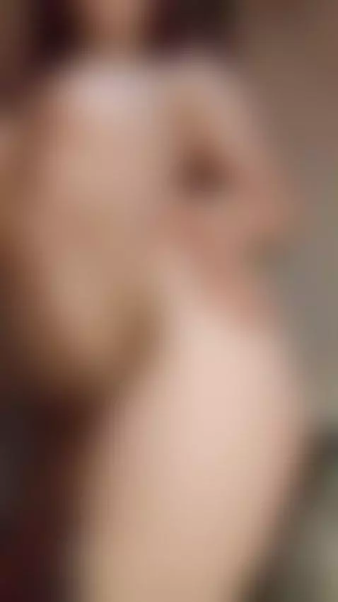 slut ass  😋🤭 by sidneyblaice