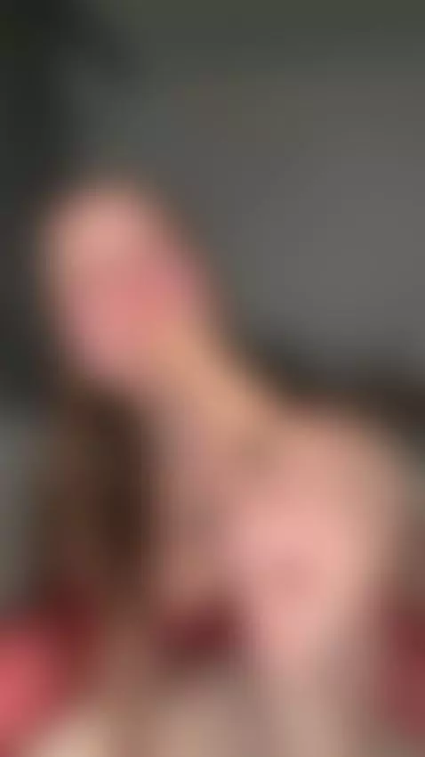 I was deepthroating this big dildo..Sub OF by sknymilana