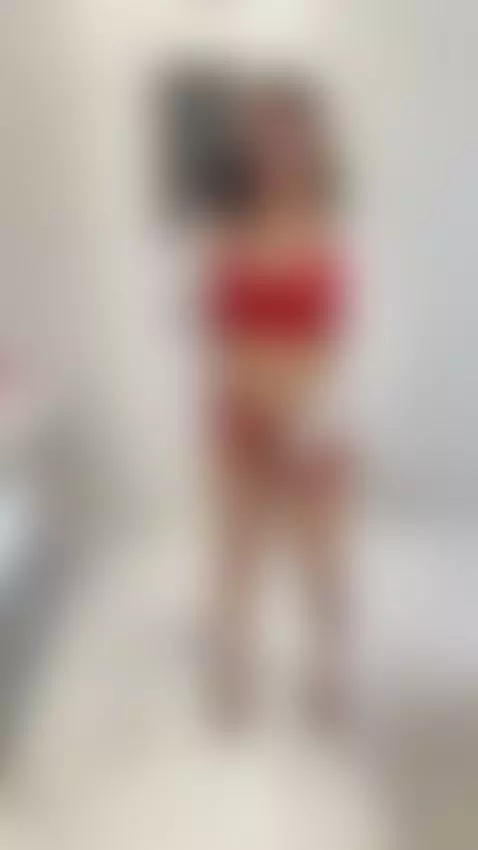 I love licking, sucking, deep swallowing hard and hot cock 👅 by lushellie