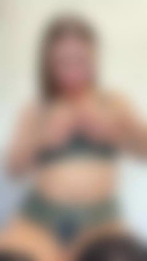 I'm craving a fat, juicy cock, they're my favorites by lushellie