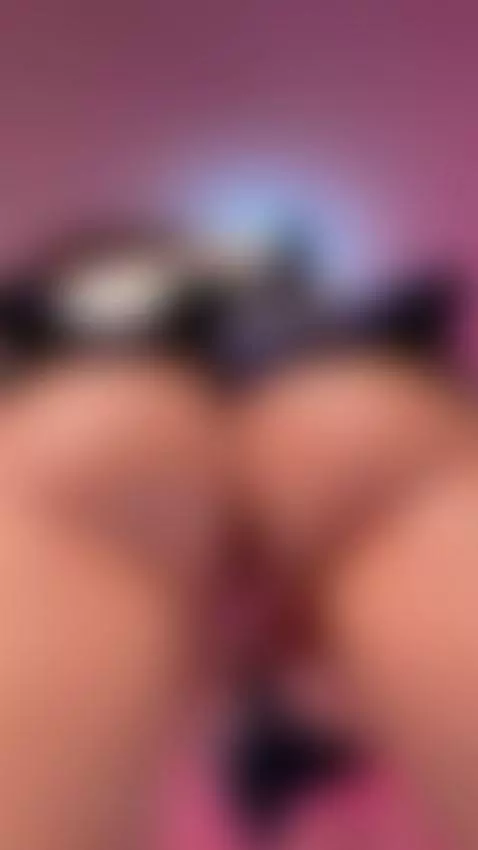 Fuck me hard while I finger my wet slit 💕 by alinaromass