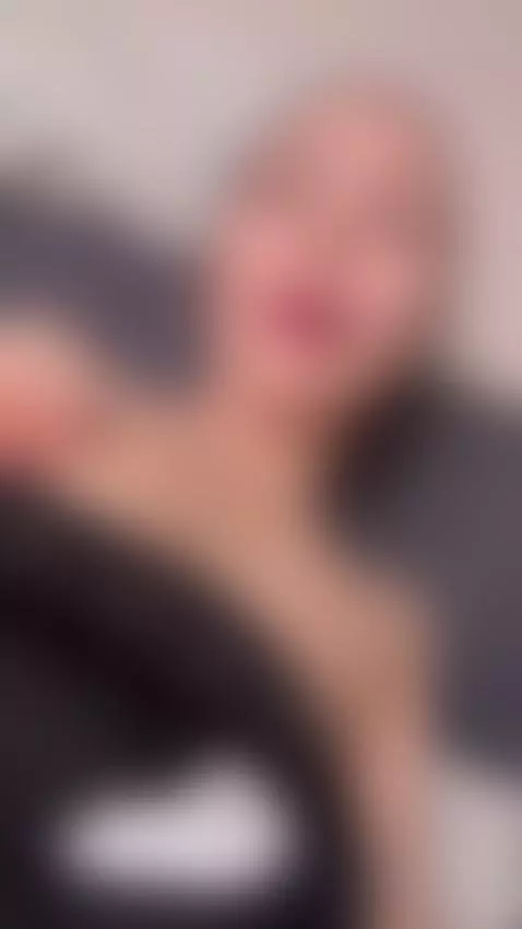 Big tits bouncing as she moans loud 🫦 by alinaromass