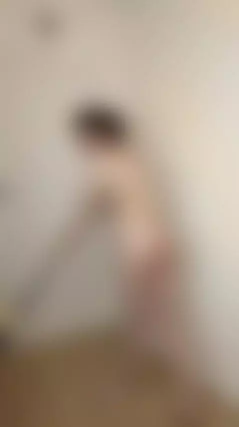 🍑Brunette’s juicy thick ass teasing you 😈 Exclusive OF by miarosellee