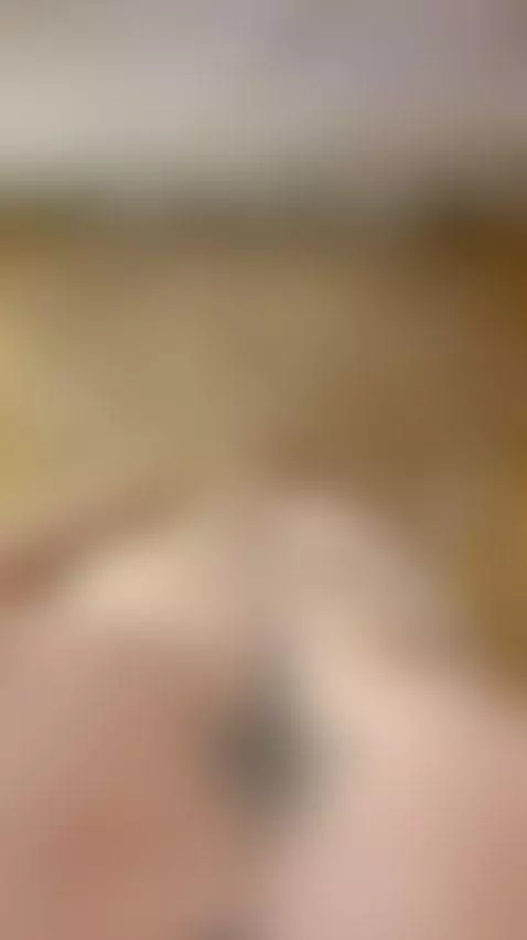 😏Brunette framing her horny face 💦 Unlock OF by miarosellee