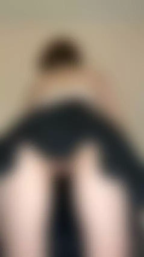 🍆Curvy brunette mouth open moaning 😈 On OF by miarosellee