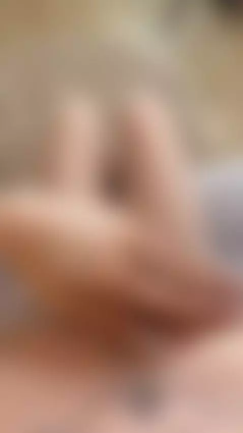 🔞Tattooed curvy brunette trembling on the edge 🍒 Subscribers... by miarosellee