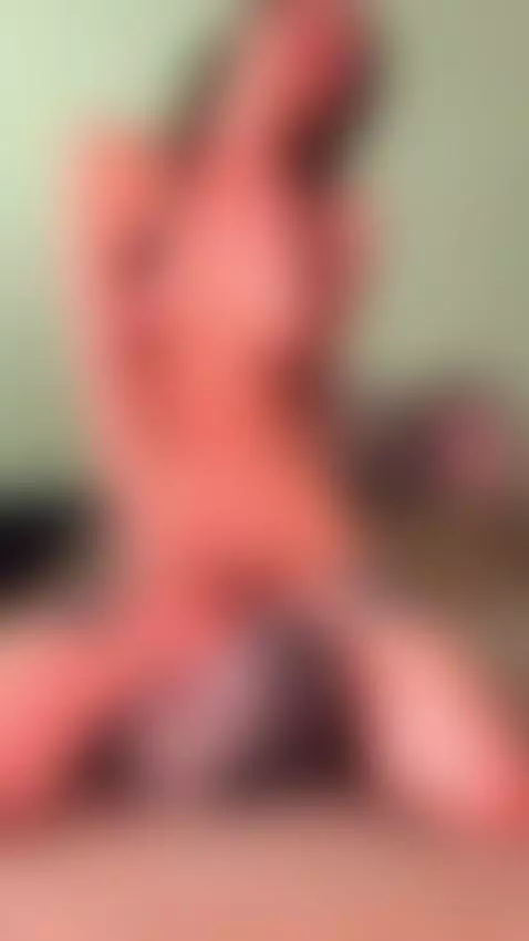 Tattoos, orgasm, and wet pussy. Want the full naughty sessio... by moniiik