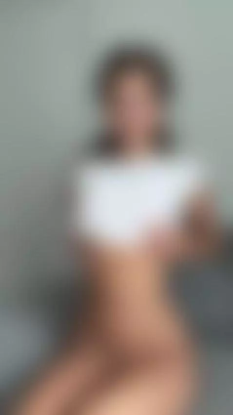19F, showing off my ass again. exclusive clip for you tonigh... by nikadevis