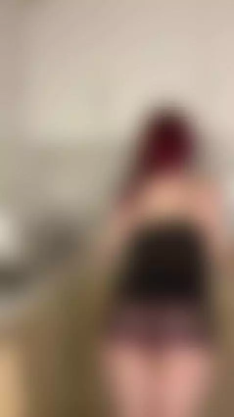 🍆Redhead full lips ready for you 😈 On OF by cassynoir