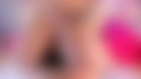 look at my cute and beautiful tits make them jump so they mo... by nickybunny1