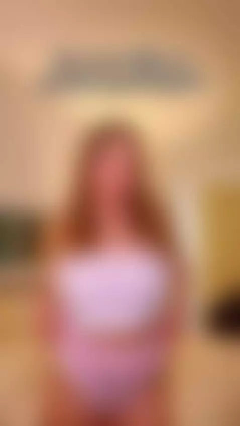 Make this slut squirt for you… full squirting video on OnlyF... by sofiamelon