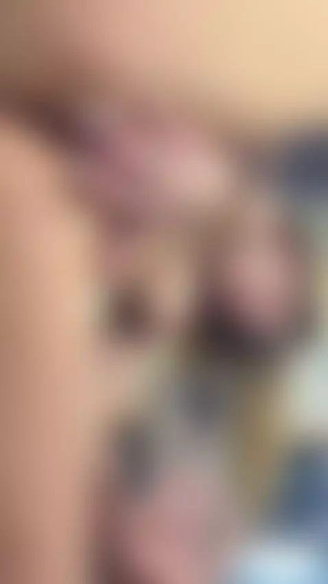 Wet pussy fingers deep while she moans by vicky-ray