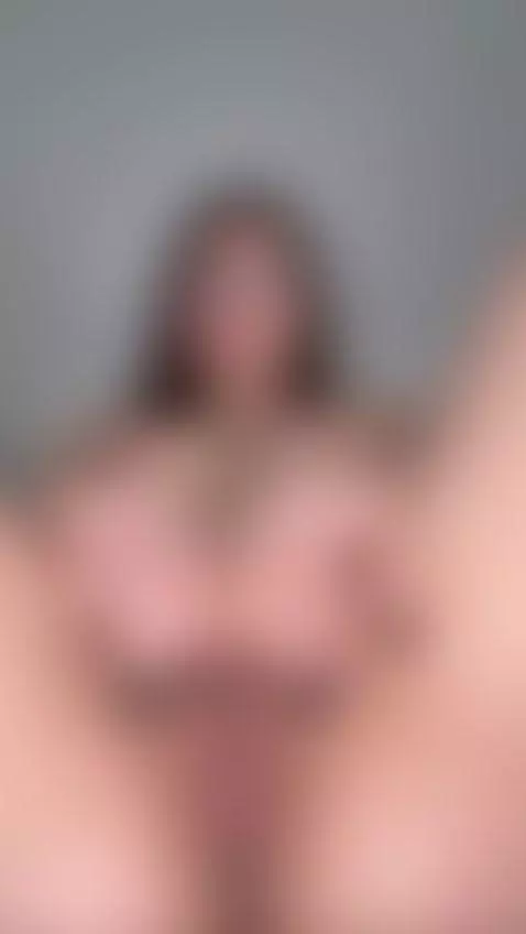 Spreading my dripping pussy with black nails for your eyes o... by licalicalica