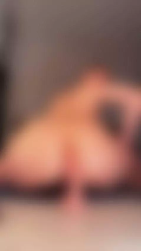 Big oiled ass riding dildo, watch me play? Sub OF by licalicalica