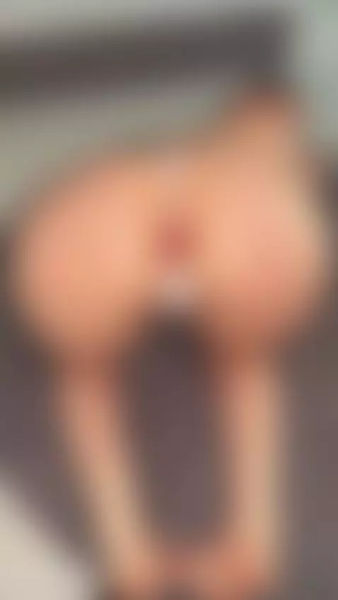 Sexy ass needed this plug today. Sub OF by licalicalica