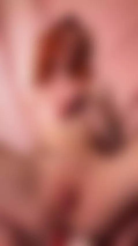 This pussy feels so warm and wet right now.. Sub OF by julietbby