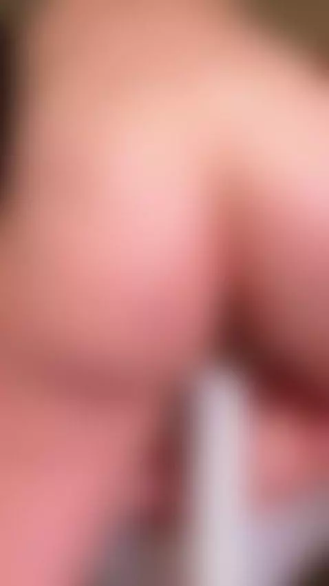 Grinding on my bedpost. Sub OF by julietbby