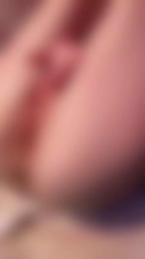 Redhead with bright hair and wet pink pussy. Sub OF by julietbby