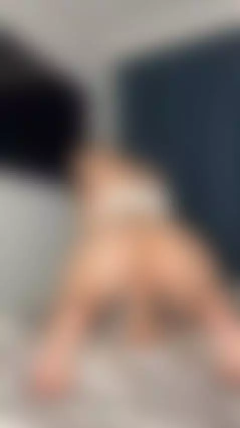 Ass was filled with this dildo ride. Sub OF by skylarnappi