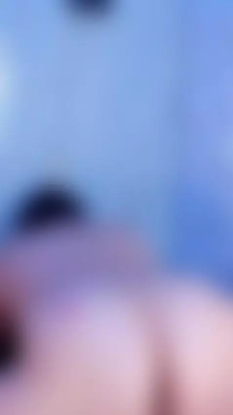 Chubby mature and greedy MILF enjoying her pussy alone. by rossesmelody