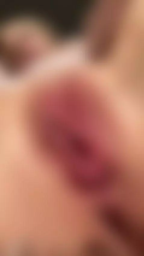 Wet pussy spread wide and glistening 🥰 by slinkxox