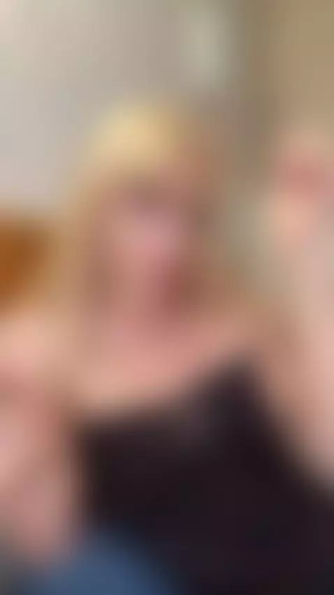 Blonde teases camera with slow hand motion 😳 by heldeluxe