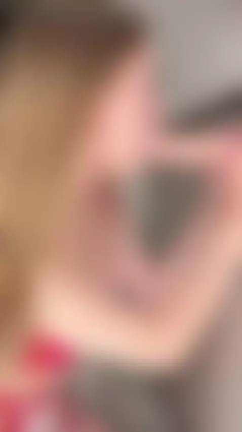 Big tits bounce as she sucks hard 🍆 by alicefez