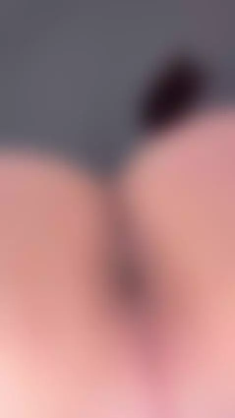 Plump ass bouncing hard in red lace underwear 😳 by ginadivinee