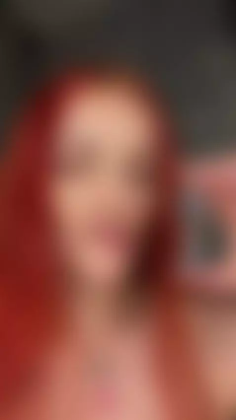 🍑Redhead’s perfect thick ass teasing you 😈 Exclusive OF by touchmylips