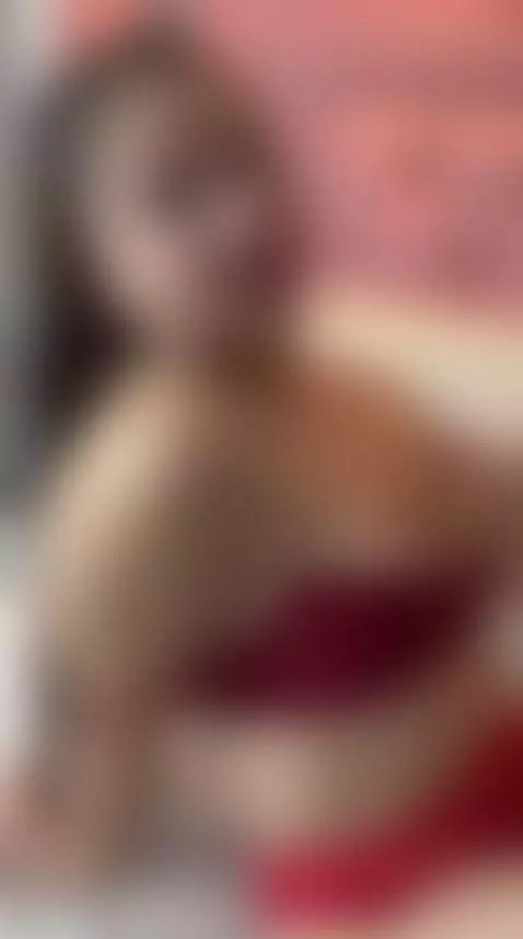 https://stripchat.com/CamilaSaez/follow-me by camilasaez