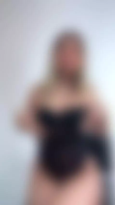 Video by paulinross-ofc