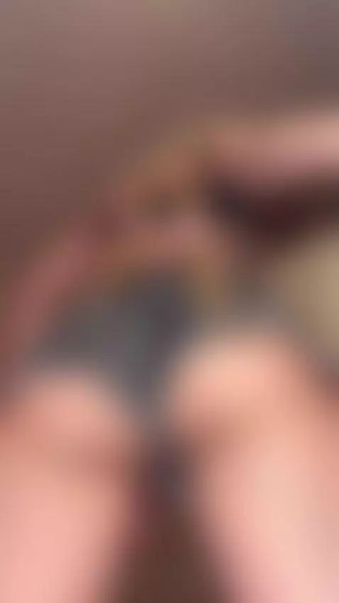 Come and fuck my curvy ass by stellats